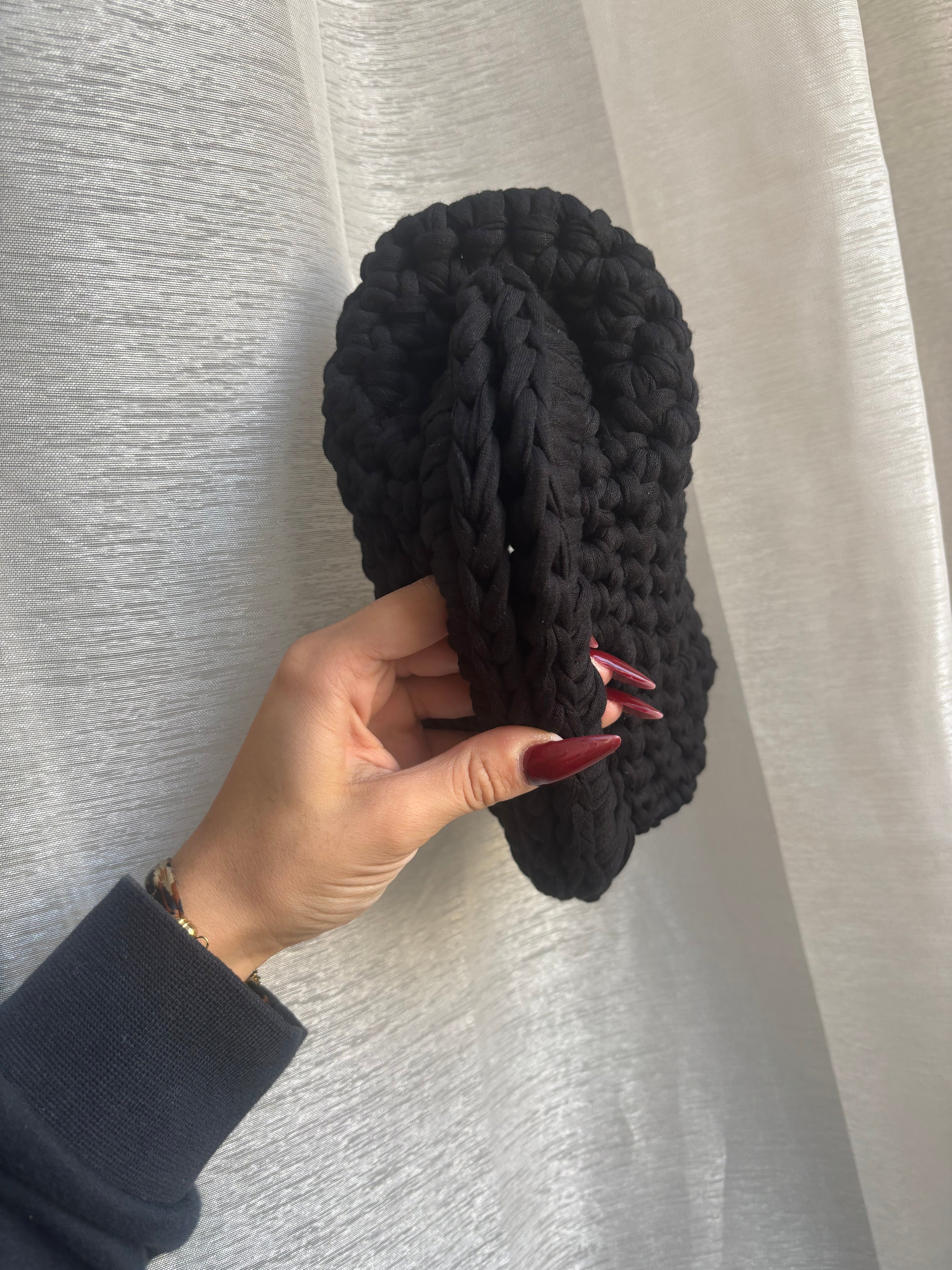 Clutch nera misura media 20 cm