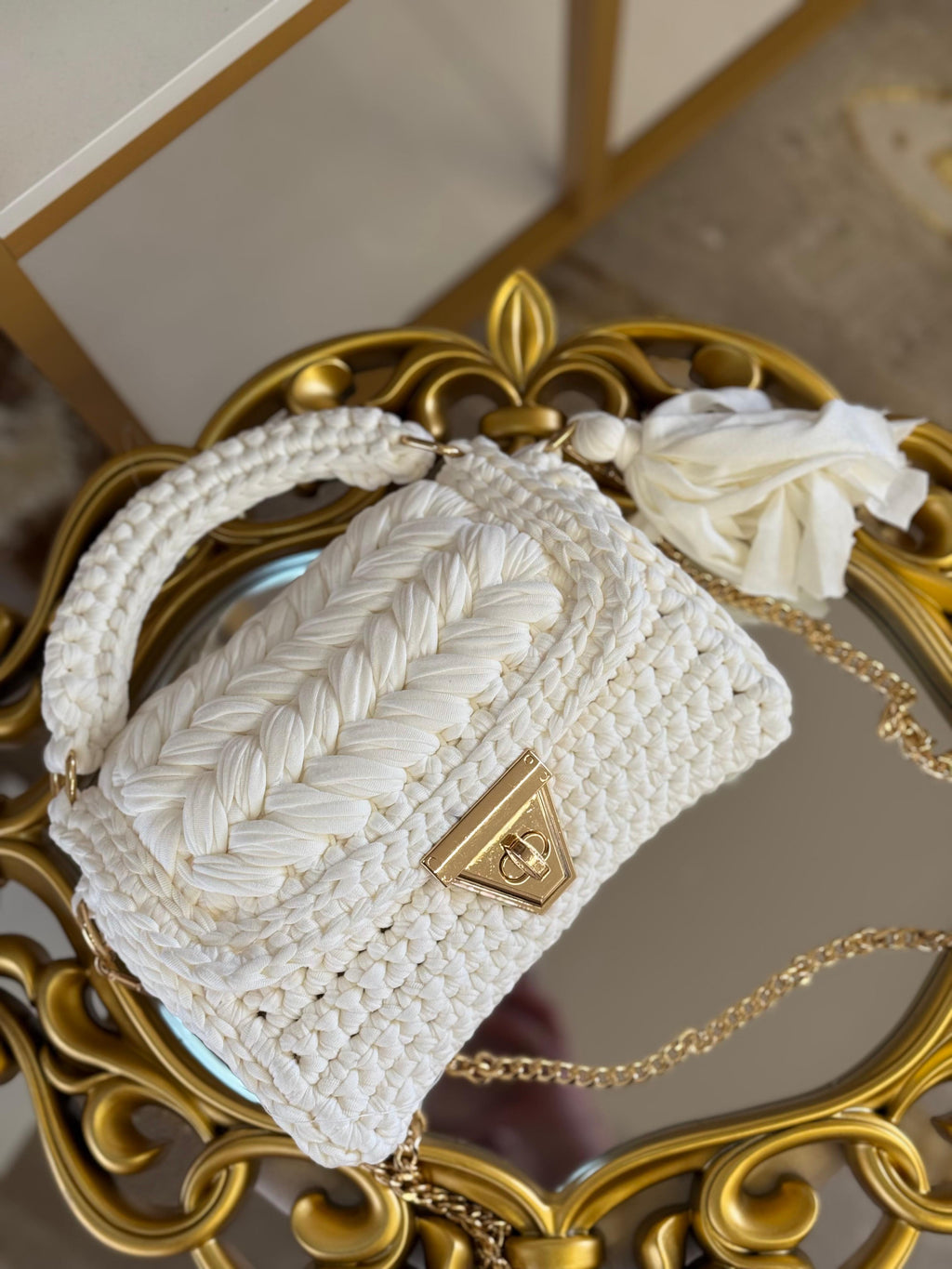 Triangle uncinetto BIANCA