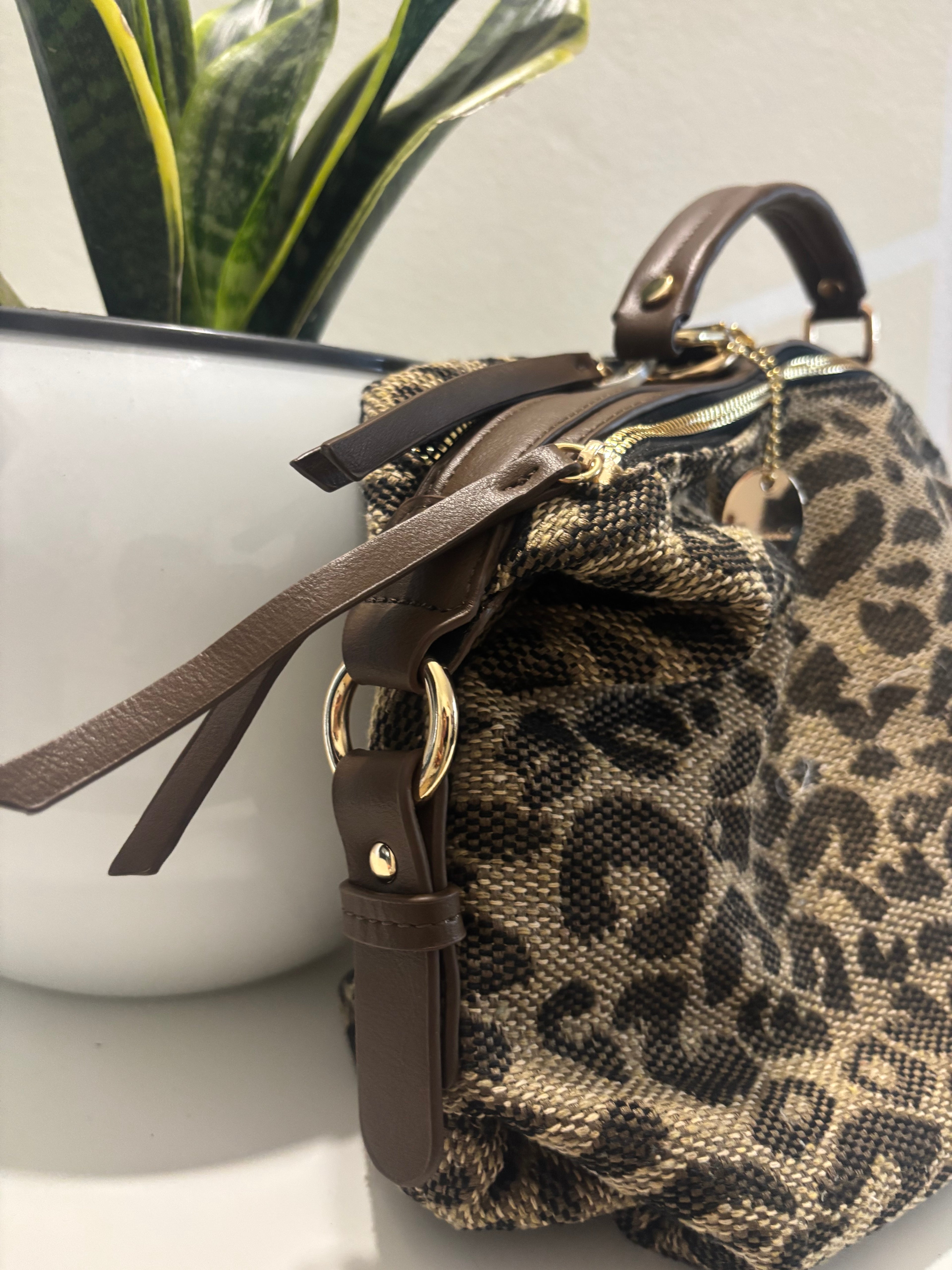 Leopardata doppia cerniera