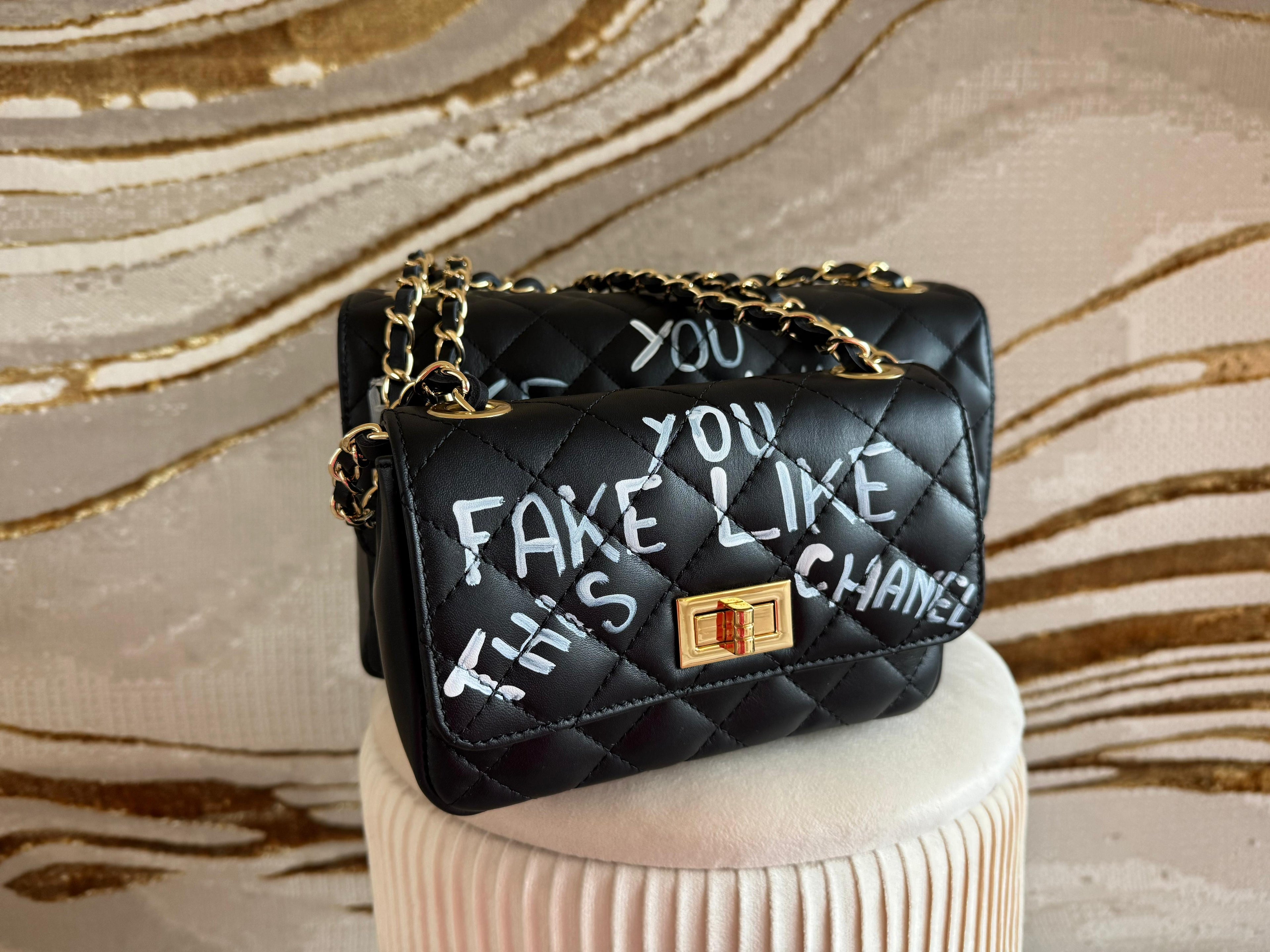 You fake like this CC bag SMALL BLACK