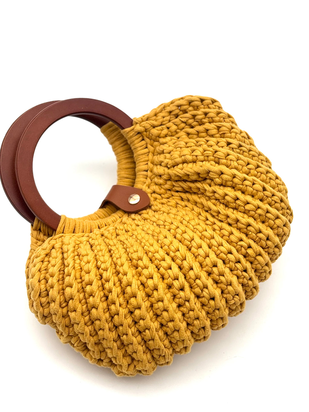 Borsa conchiglia con manici in legno