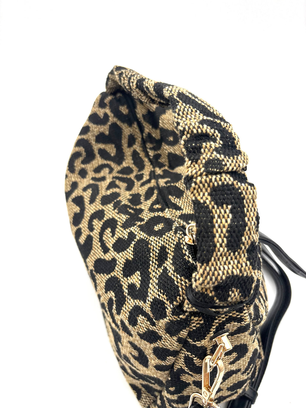 BORSA A MANO ARRICCIATA leopardata