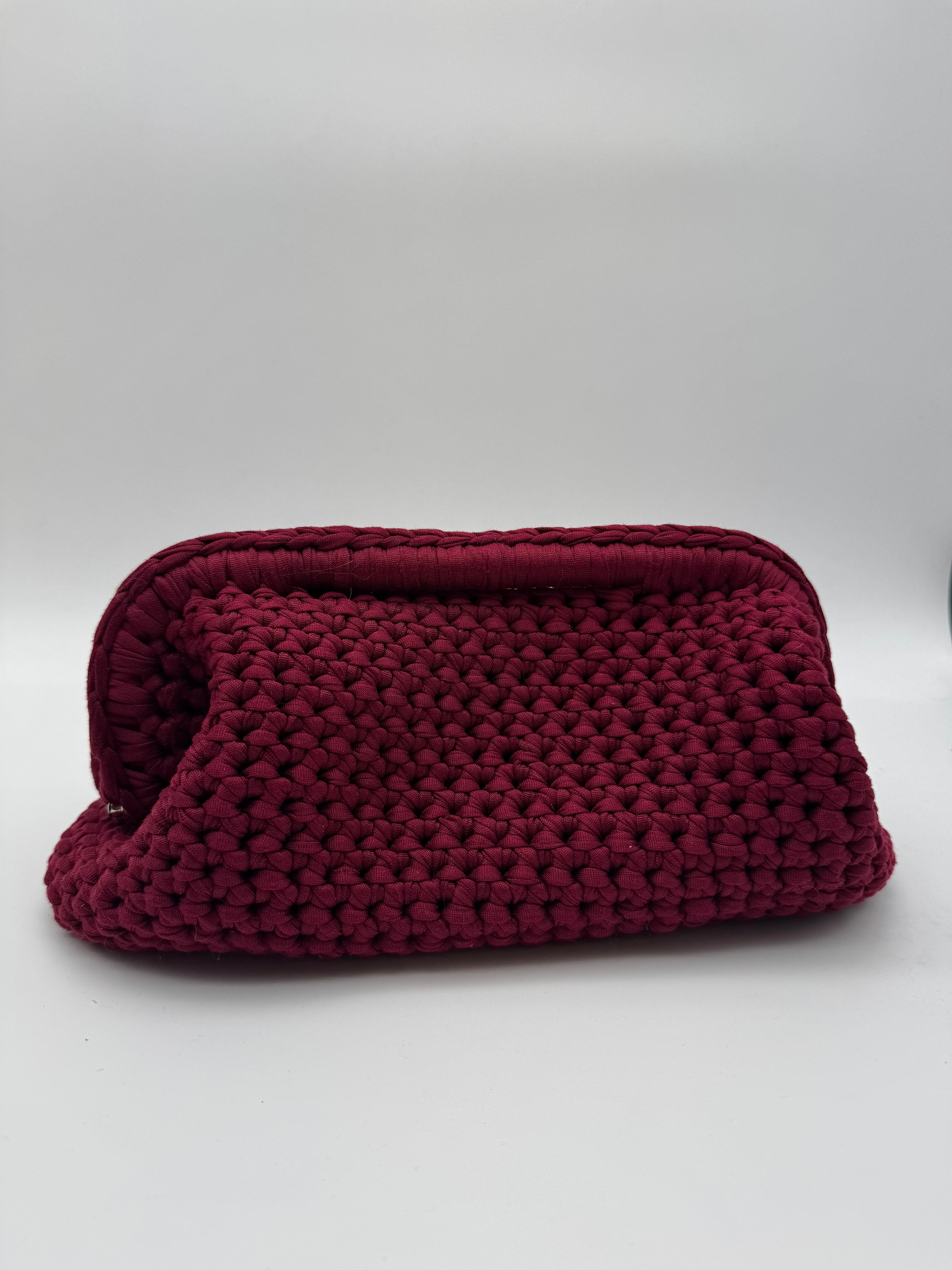 Clutch bordeaux 24 cm