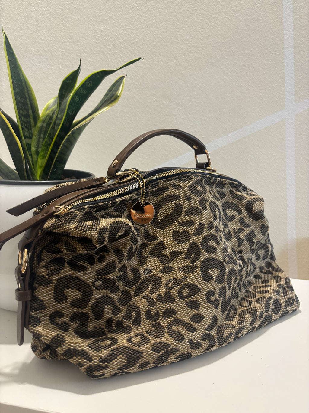 Leopardata doppia cerniera