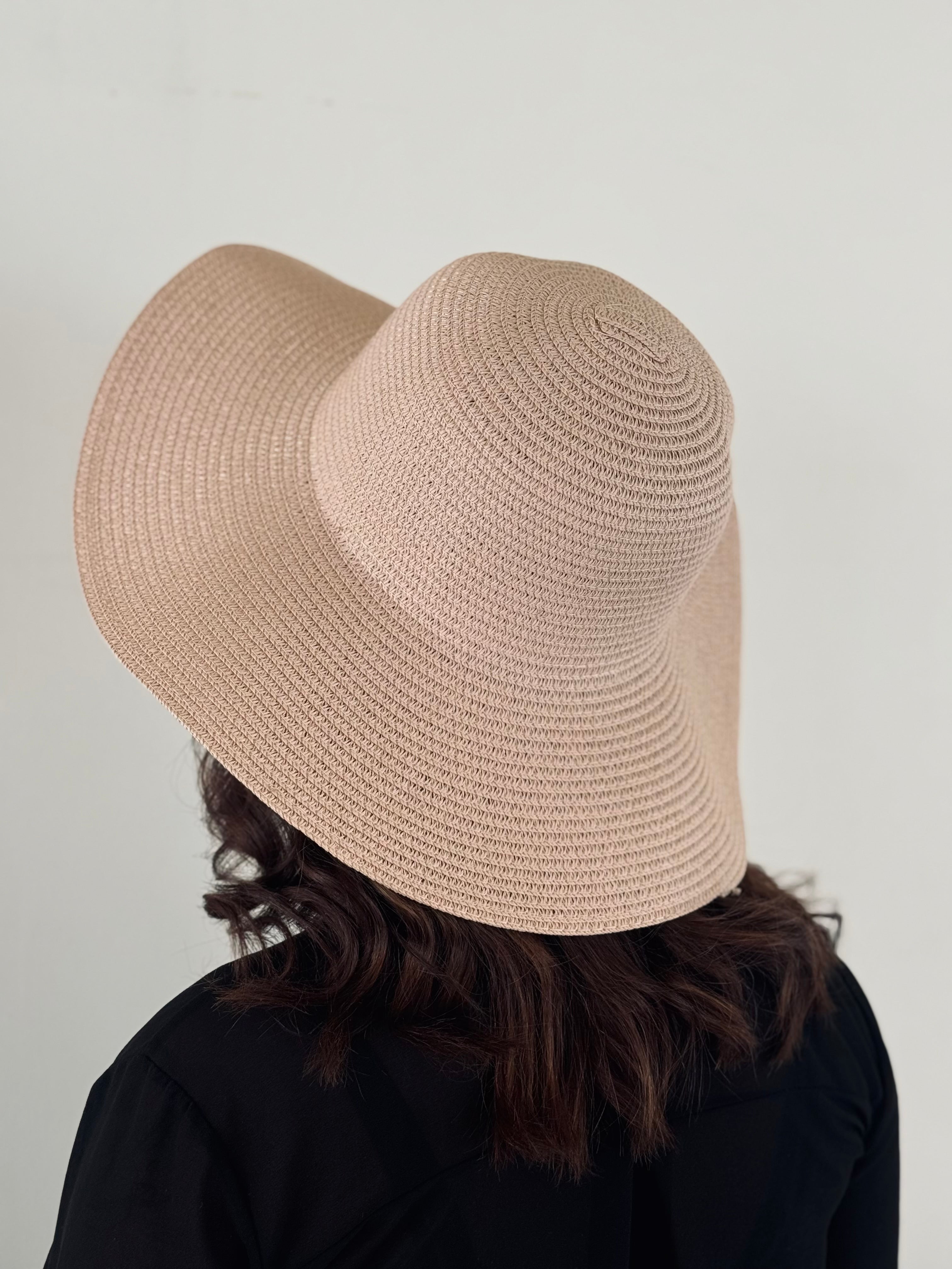 Cappello banda larga rosa