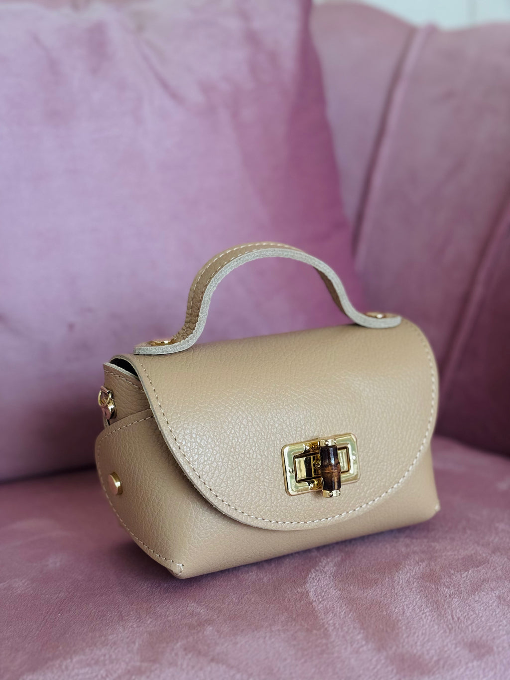 Borsa in vera pelle con chiusura in bambù